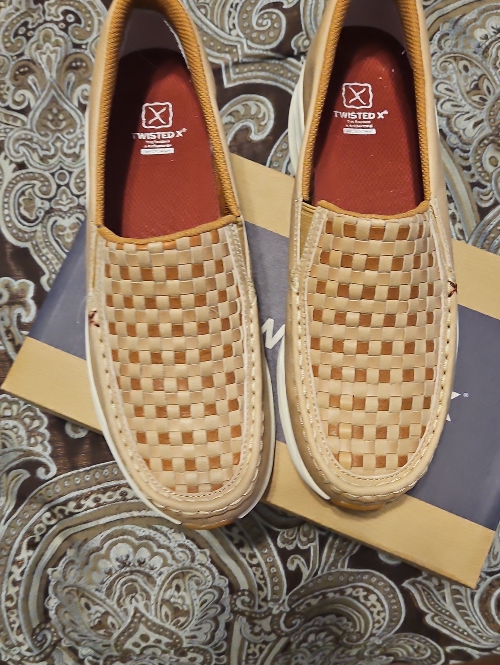Twisted X Womens 9.5 Tan Woven Slip-On Loafers